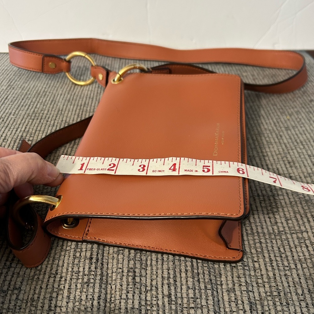 Donna Karan Leather Crossbody Bag adjustable strap - Picture 10 of 16